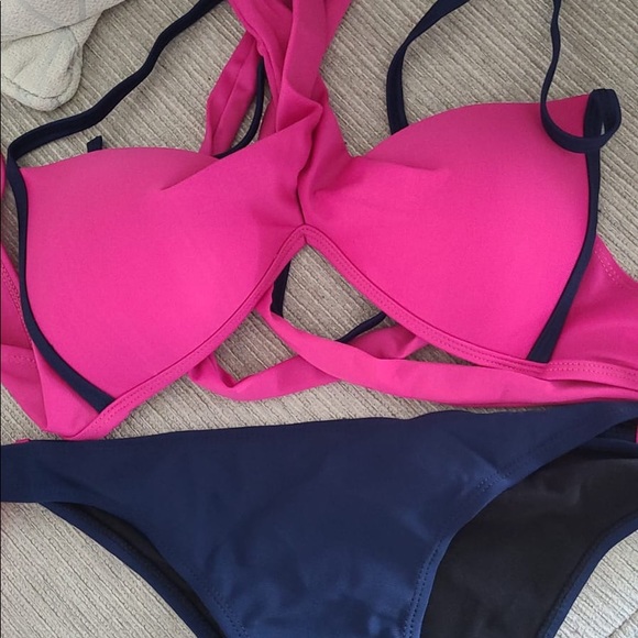 woman swimsuit - Picture 7 of 8